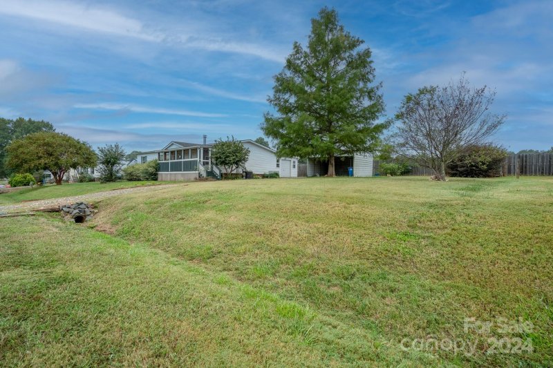 Property image 2 at 9756 Knightbridge Drive, Concord, NC 28025