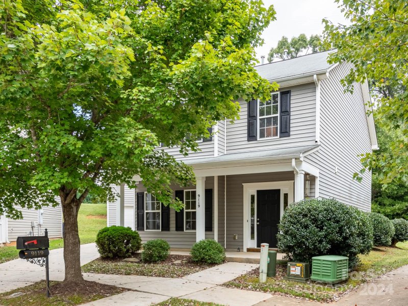 Property image 2 at 9119 Glenashley Drive, Cornelius, NC 28031