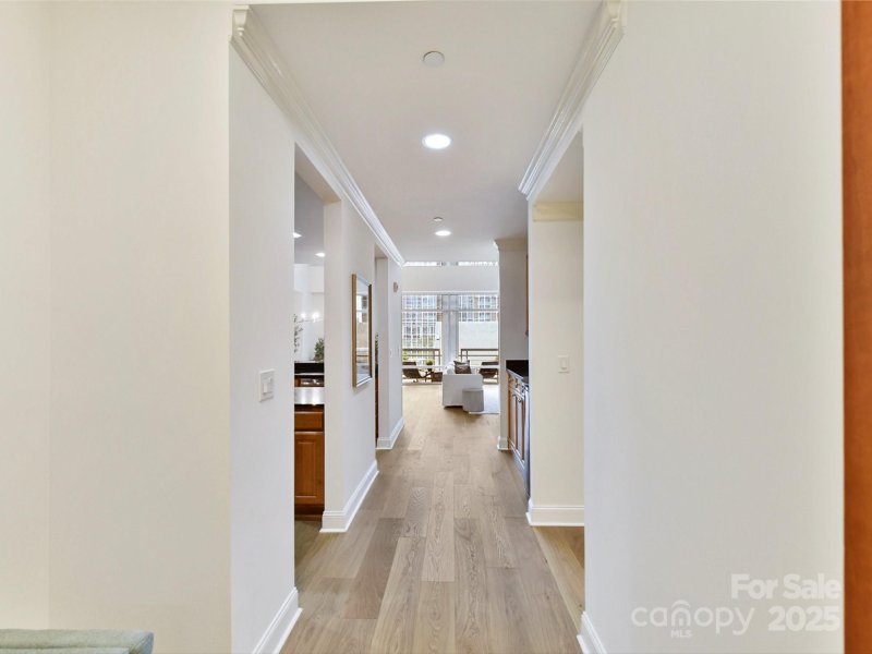 Property image 2 at 435 S Tryon Street, Charlotte, NC 28202