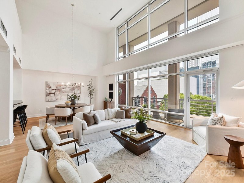 Property image 3 at 435 S Tryon Street, Charlotte, NC 28202