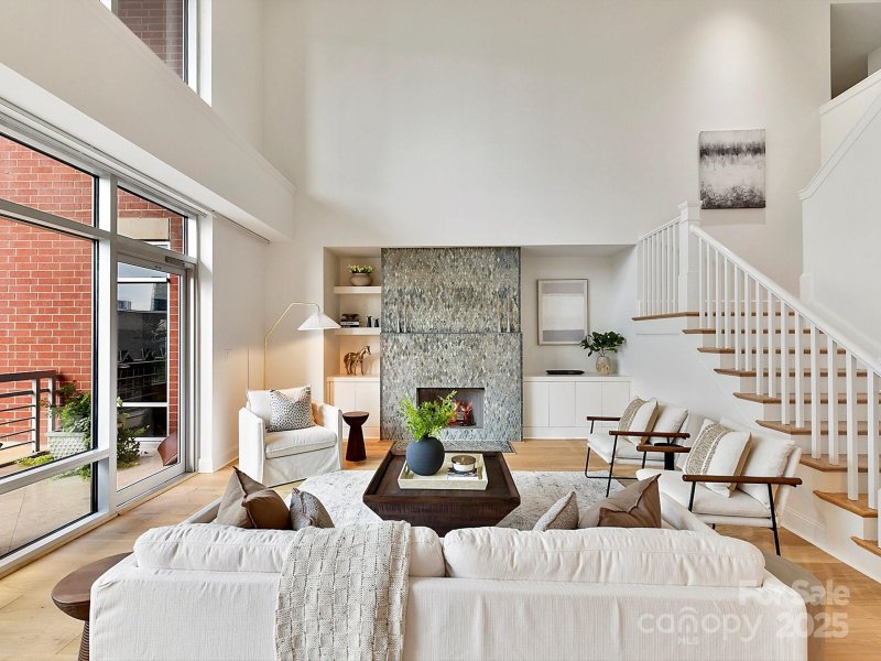 Property image 4 at 435 S Tryon Street, Charlotte, NC 28202