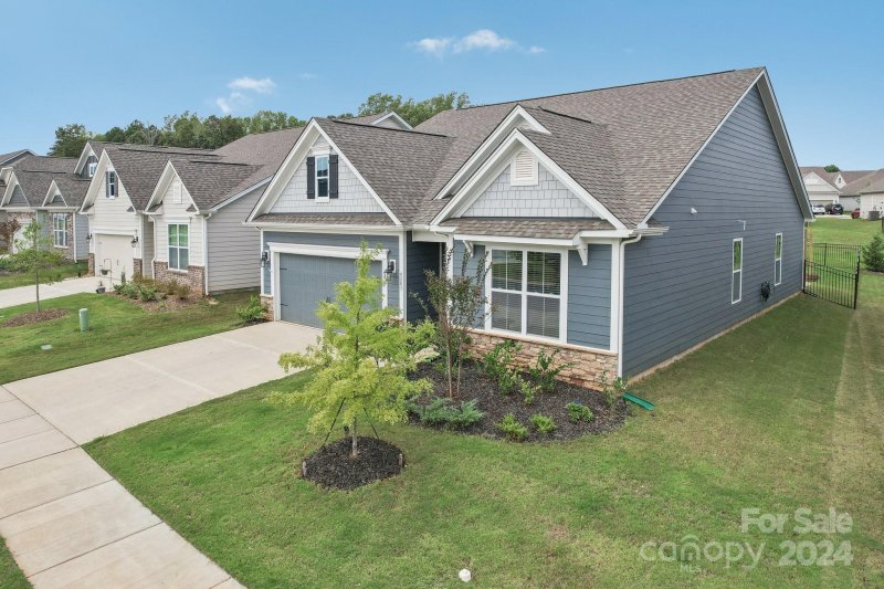 Property image 2 at 4203 Millstream Road, Denver, NC 28037