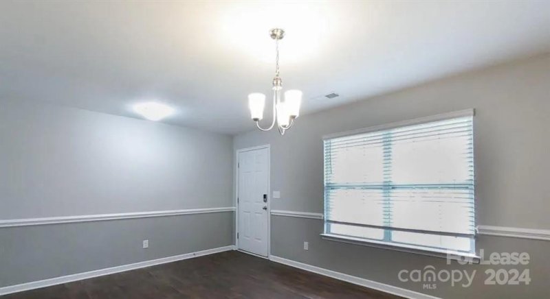 Property image 5 at 1525 Lilly Springs Place, Dallas, NC 28034