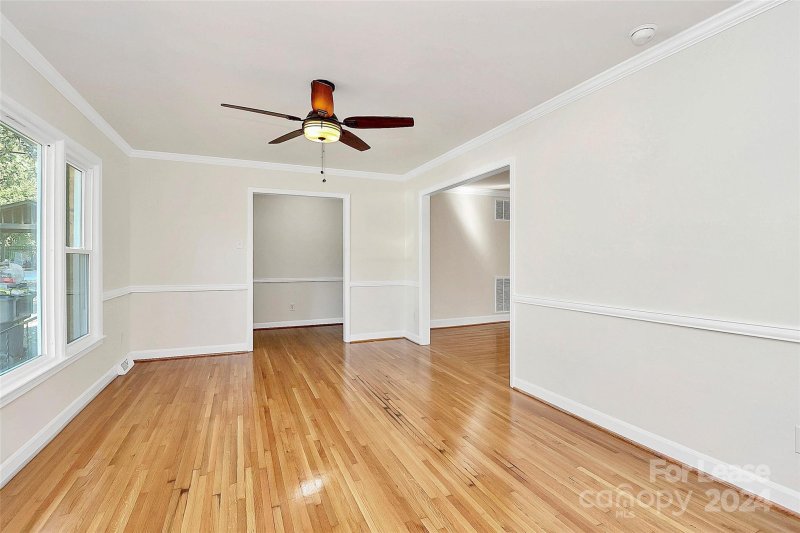 Property image 5 at 3216 Archdale Drive, Charlotte, NC 28210