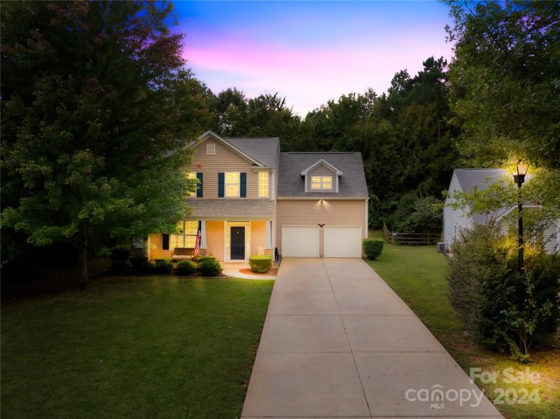 3511 Yorkshire Court