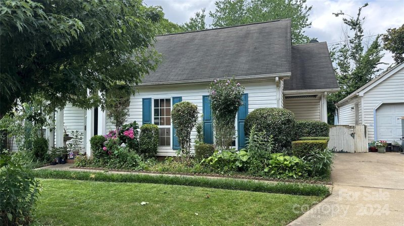 Property image 3 at 10424 Aberdale Way, Charlotte, NC 28273