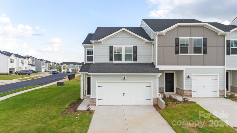 Property image 4 at 4123 County Down Avenue, Kannapolis, NC 28081