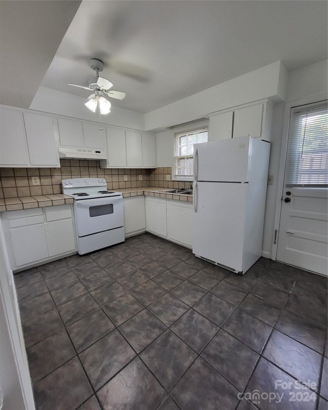 Property image 3 at 1228 Archdale Drive, Charlotte, NC 28217