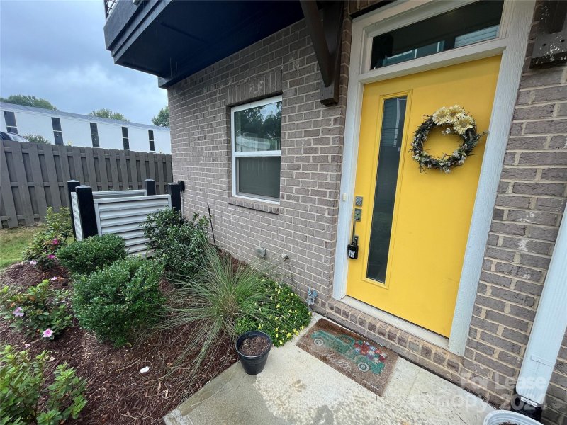 Property image 2 at 2128 Electric Lane, Charlotte, NC 28205