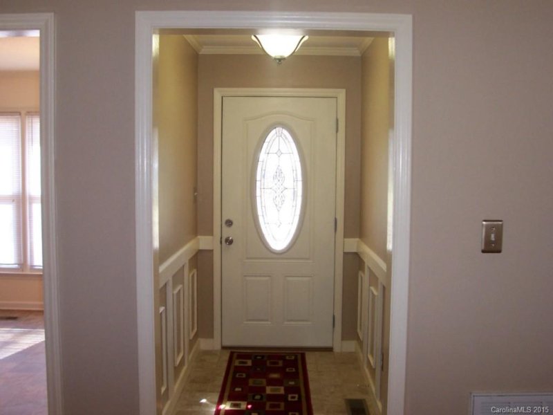 Property image 3 at 2418 Live Oak Court, Gastonia, NC 28056