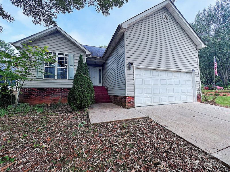 Property image 2 at 5115 Rosemede Drive, Charlotte, NC 28227