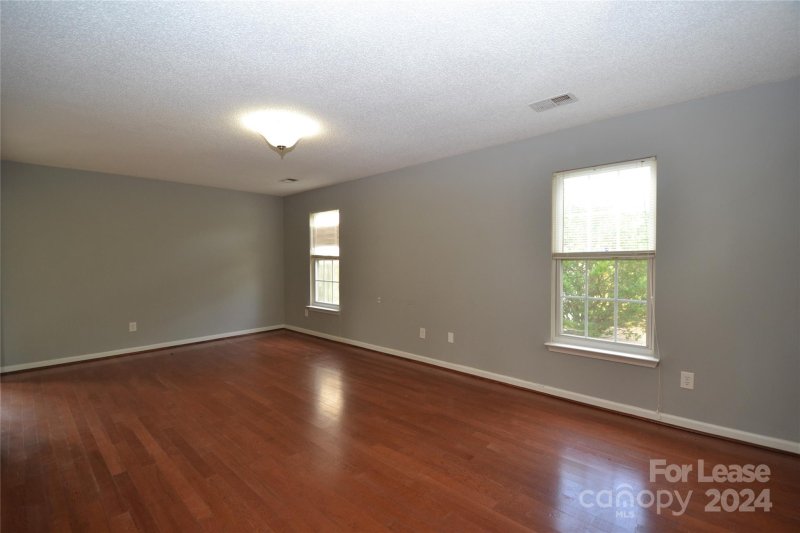 Property image 2 at 1716 Starling Court, Charlotte, NC 28213