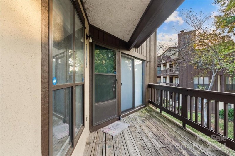 Property image 4 at 8155 Cedar Glen Drive, Charlotte, NC 28212