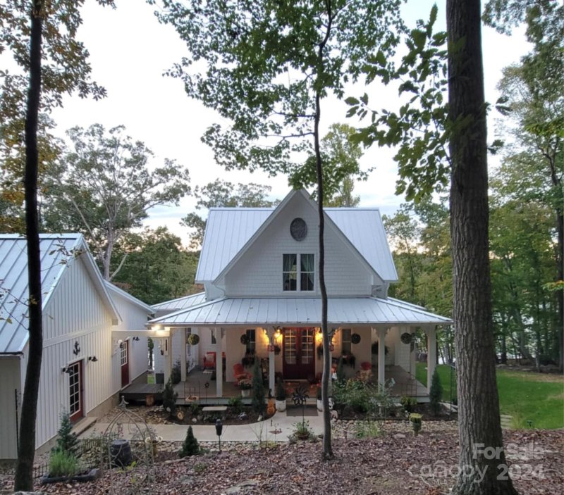 Property image 2 at 2136 Rocky Cove Lane, Denton, NC 27239