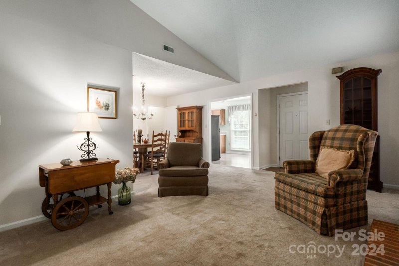 Property image 4 at 7305 Winnington Circle, Charlotte, NC 28226