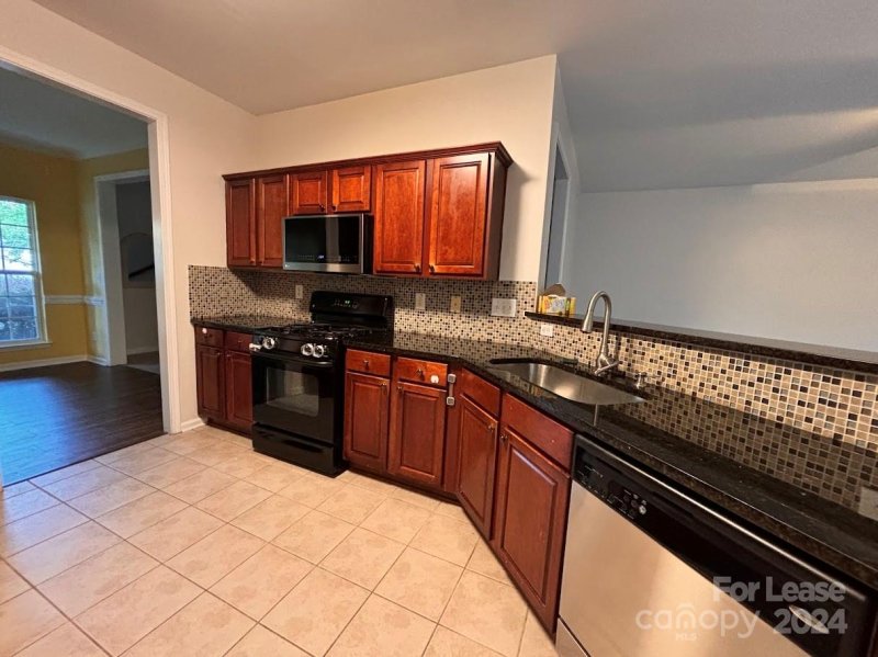 Property image 3 at 11903 Royal Castle Court, Charlotte, NC 28277