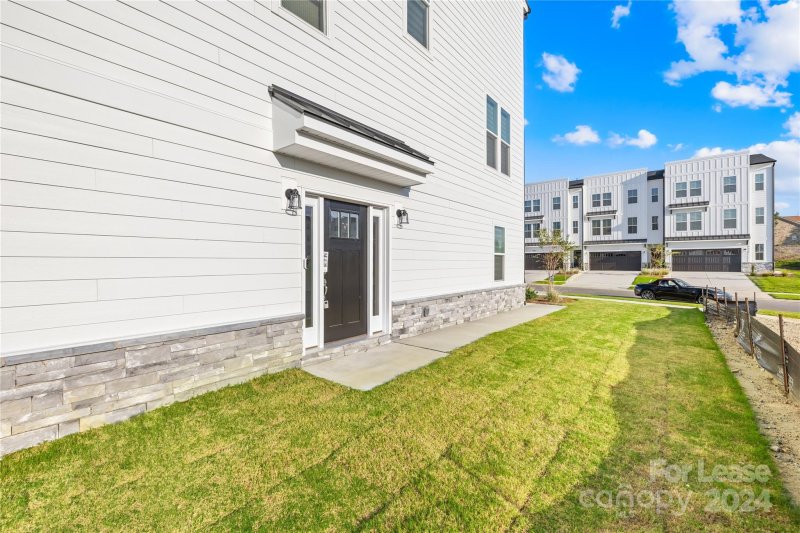 Property image 4 at 9215 Walnut Hill Road, Concord, NC 28027