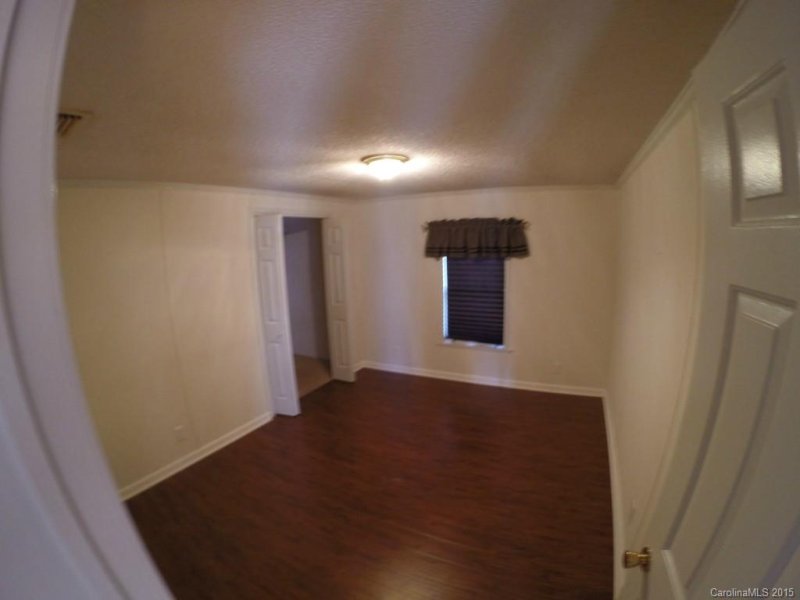 Property image 3 at 311 Walker Drive, Lincolnton, NC 28092