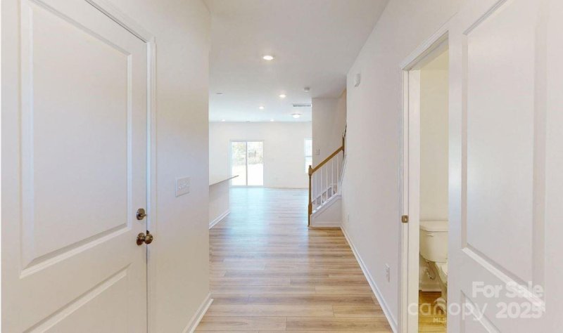 Property image 3 at 4057 Lawnview Drive, Charlotte, NC 28269