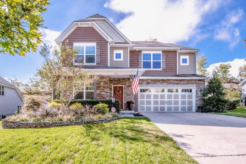 Property image 2 at 152 Chollywood Drive, Mooresville, NC 28115