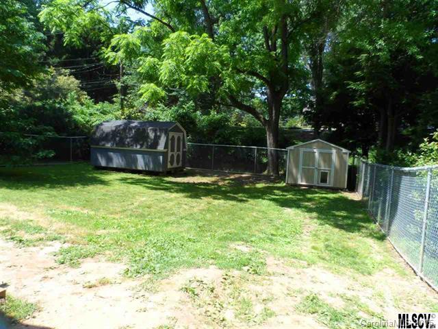 Property image 4 at 713 8th Street Drive, Hickory, NC 28601