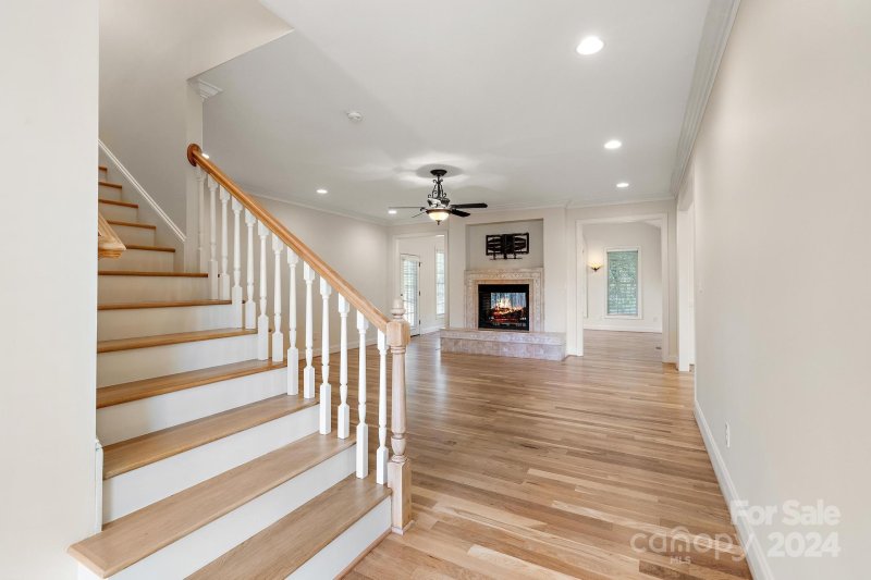 Property image 5 of 2488 Birdie Lane in Rock Barn, Conover, NC 28613