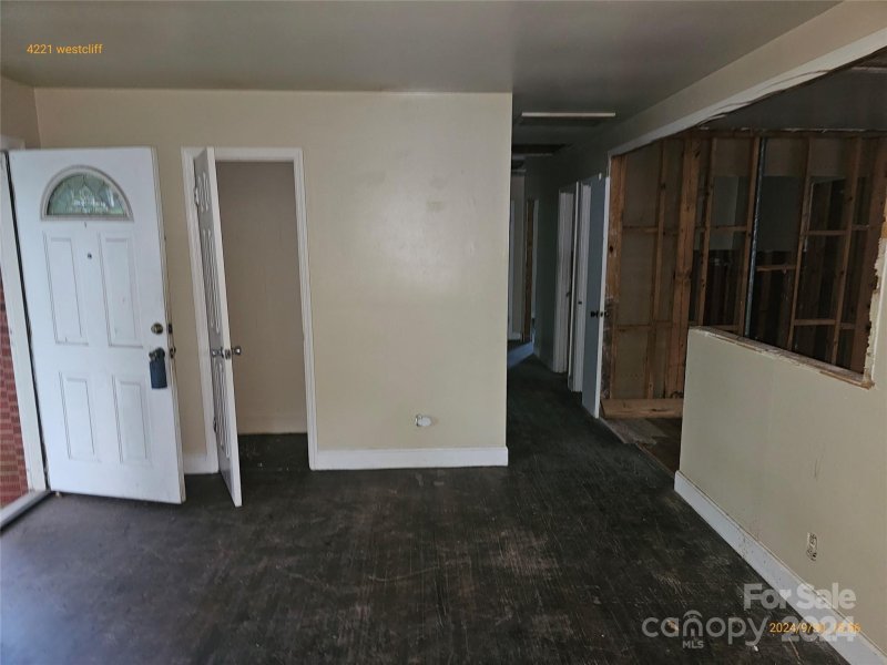 Property image 3 at 4221 Westcliff Drive, Charlotte, NC 28208
