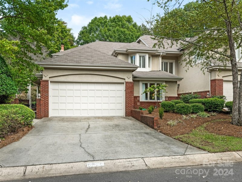 Property image 2 at 6525 Gaywind Drive, Charlotte, NC 28226