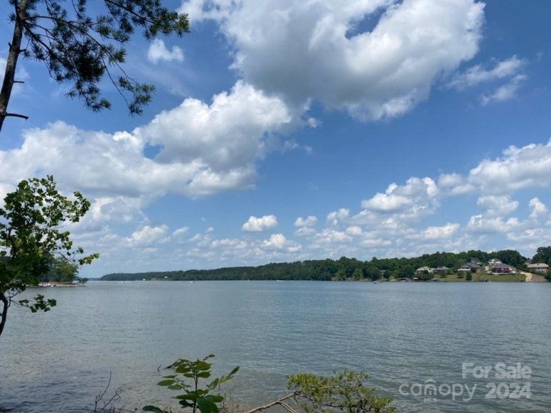 2249 Castle Peak Mountain None