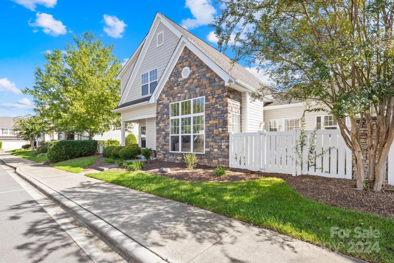 Property image 4 at 3113 Mistletoe Drive, Charlotte, NC 28273