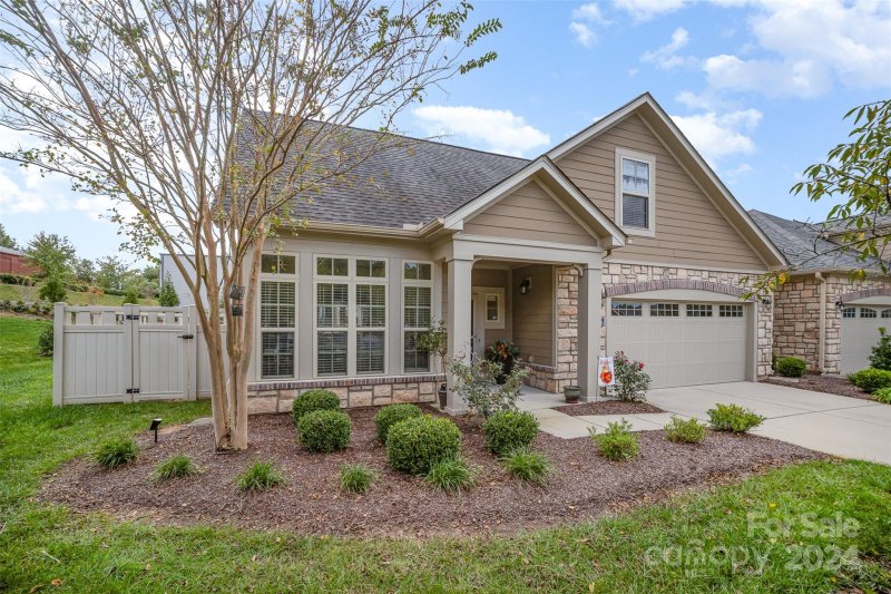 Property image 2 at 5032 Polo Gate Boulevard, Charlotte, NC 28216