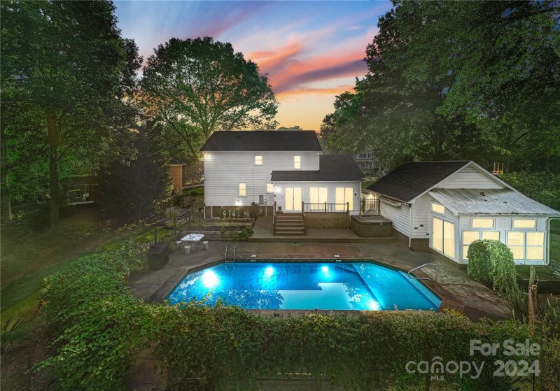 Property image 3 at 16434 Breckshire Drive, Huntersville, NC 28078