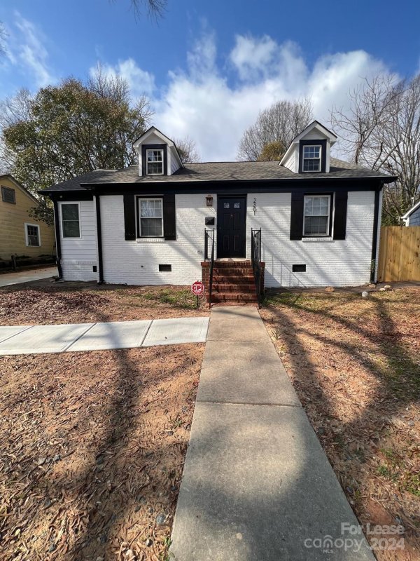 Property image 2 at 2301 Remount Road, Charlotte, NC 28208