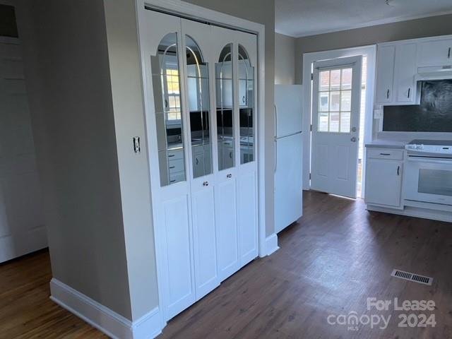 Property image 4 at 121 Marina Lane, Mooresville, NC 28117