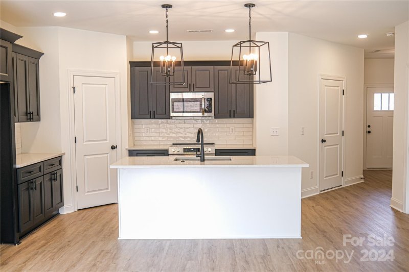 Property image 4 at 3060 Swallowtail Lane, Kannapolis, NC 28083