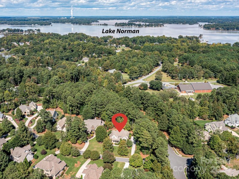 Property image 3 at 7713 Bermuda Hills Lane, Denver, NC 28037