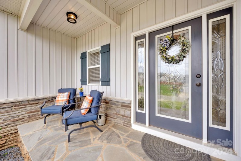 Property image 2 at 189 Staffordshire Drive, Statesville, NC 28625