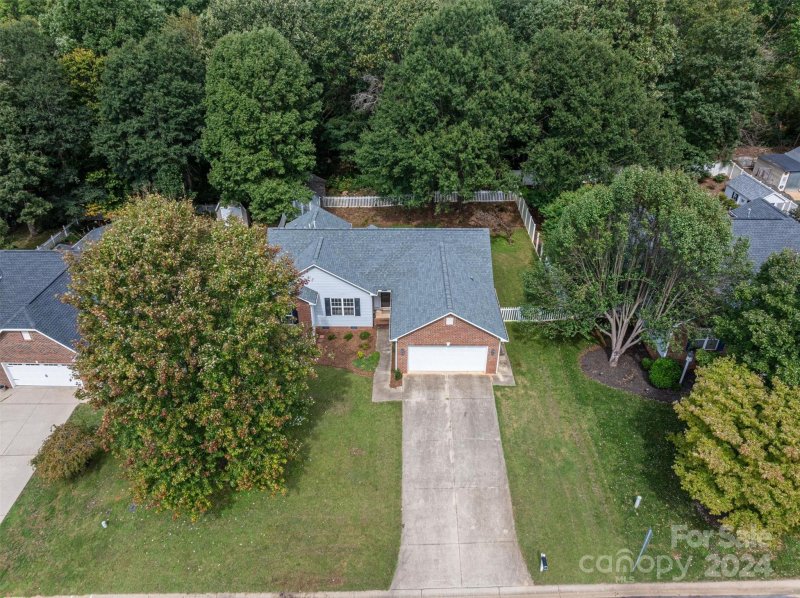 Property image 3 at 3202 St Vincent Drive, Claremont, NC 28610