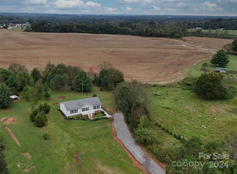 Property image 5 at 821 Hephzibah Church Road, Crouse, NC 28033