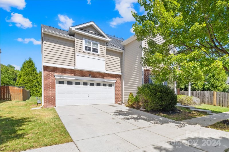 Property image 3 at 9621 Cheery Meadow Drive, Huntersville, NC 28078