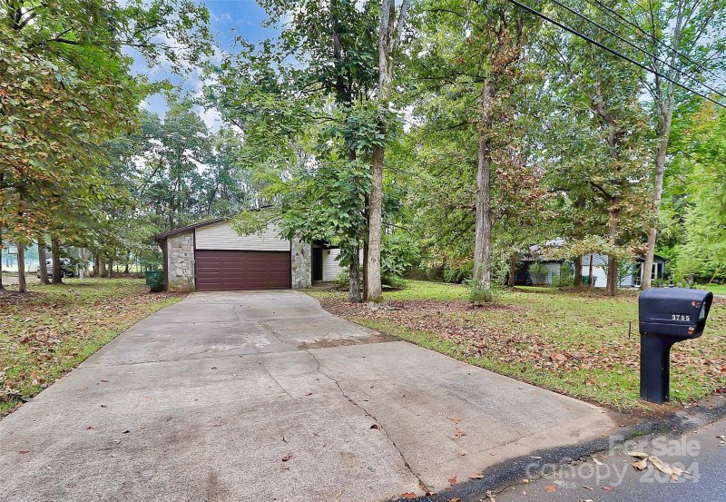 Property image 2 at 3755 Bon Rea Drive, Charlotte, NC 28226