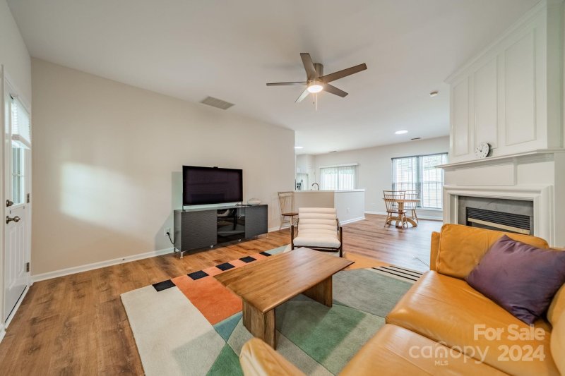 Property image 5 at 3503 Laurenhurst Lane, Charlotte, NC 28270