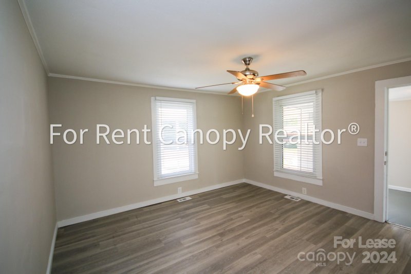 Property image 4 at 905 Rhode Island Avenue, Kannapolis, NC 28083