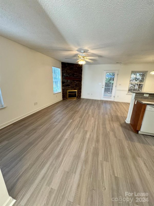 Property image 2 at 155 Clusters Circle, Mooresville, NC 28117