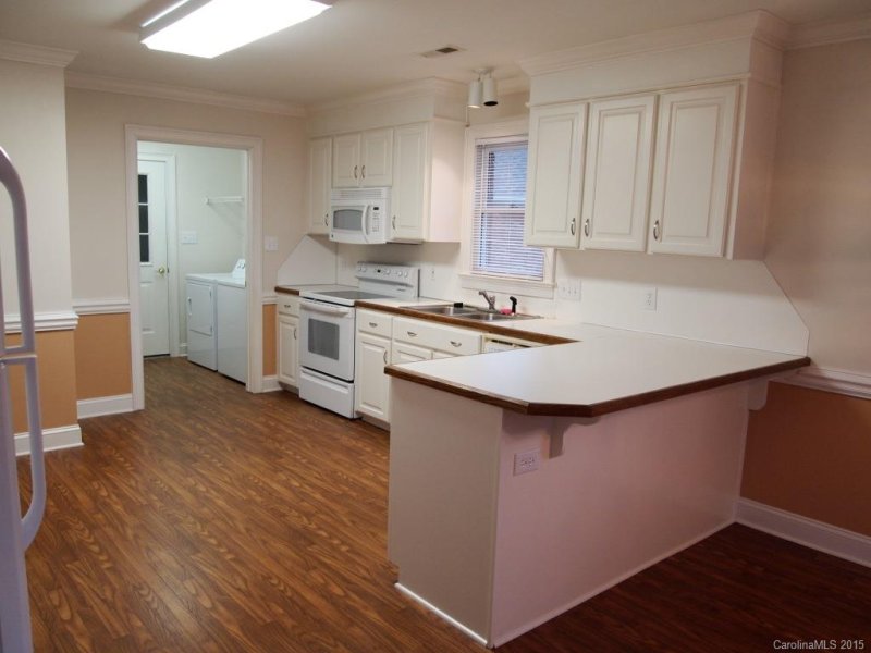 Property image 5 at 520 Scarboro Lane, Rock Hill, SC 29732