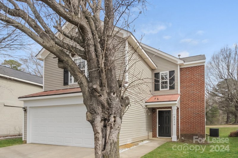 Property image 4 at 8219 Wallace Glen Drive, Charlotte, NC 28212