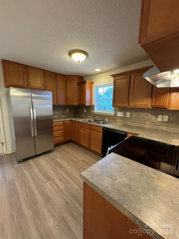 Property image 2 at 124 Clusters Circle, Mooresville, NC 28117