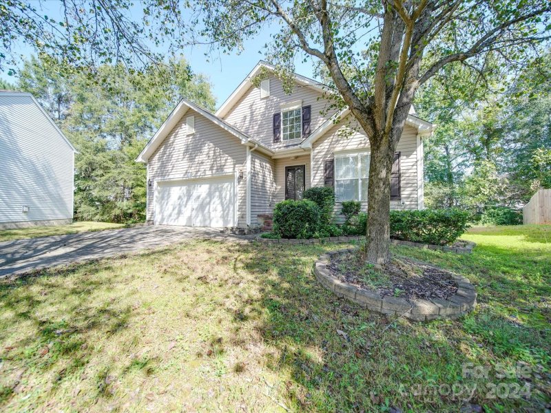Property image 2 at 8347 Fox Swamp Road, Charlotte, NC 28215