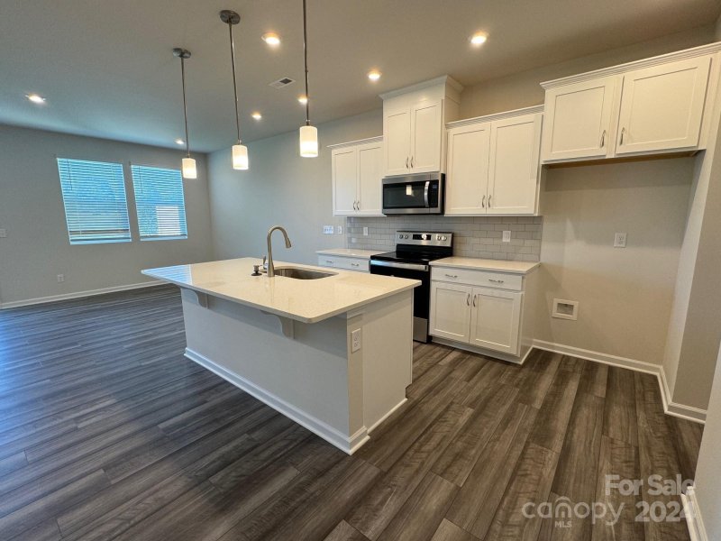 Property image 4 at 5131 Carrick Street, Charlotte, NC 28213