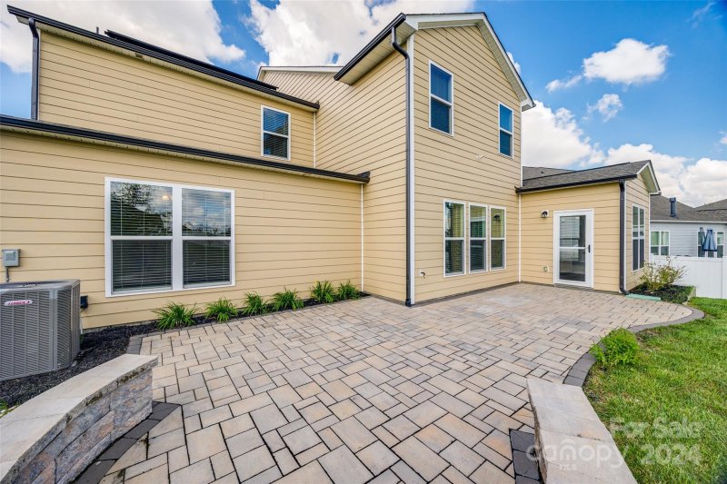 Property image 3 at 8468 Mccullough Club Drive, Fort Mill, SC 29715